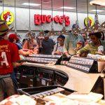 Convenience store chain shutters alcohol-only stores